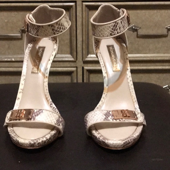 BCBGMAXAZRIA PYTHON PRINT HEELS - Picture 2 of 11